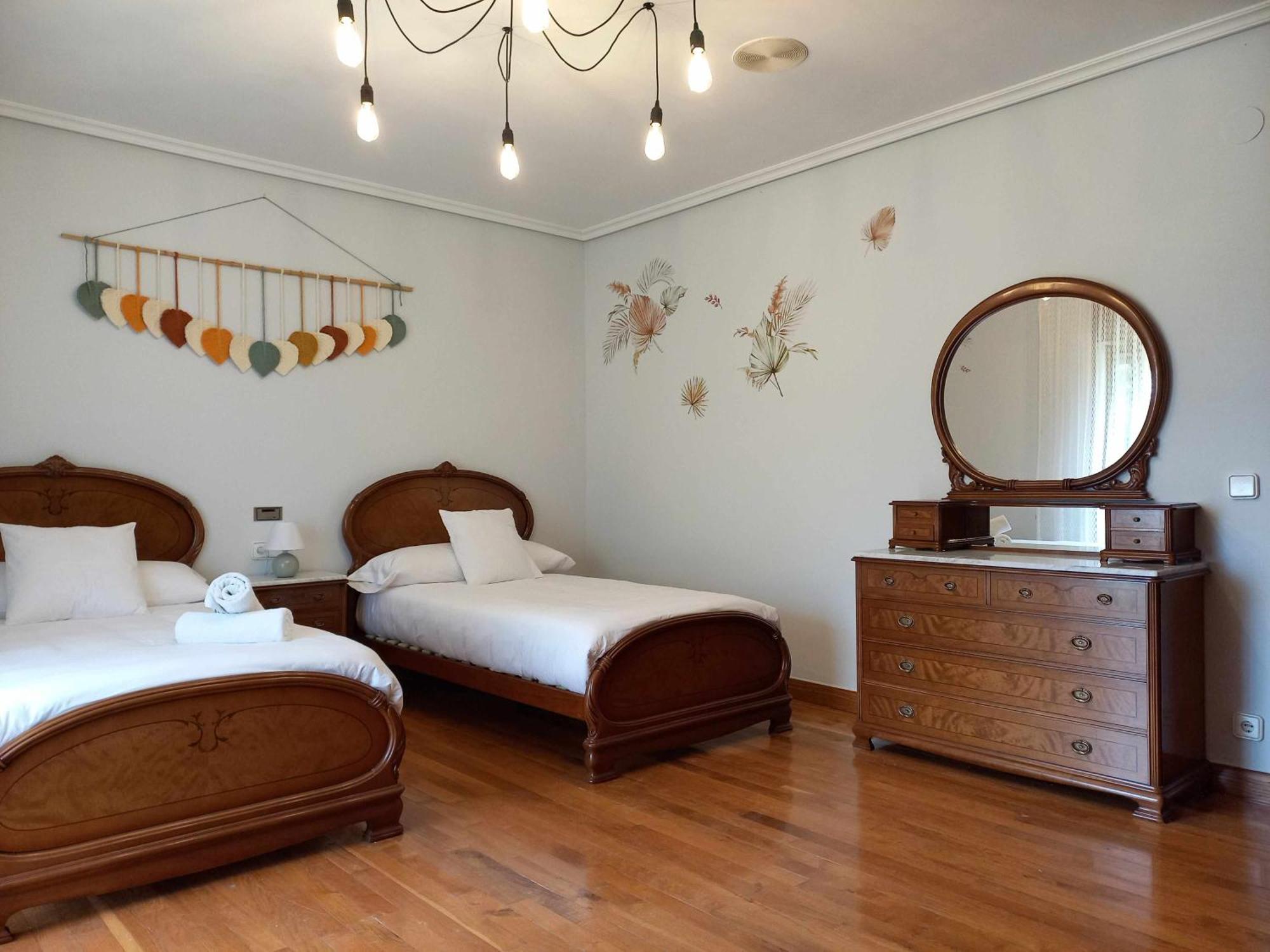Casa Albaitar Con Piscina Y Sala De Juegos Azcona Esterno foto