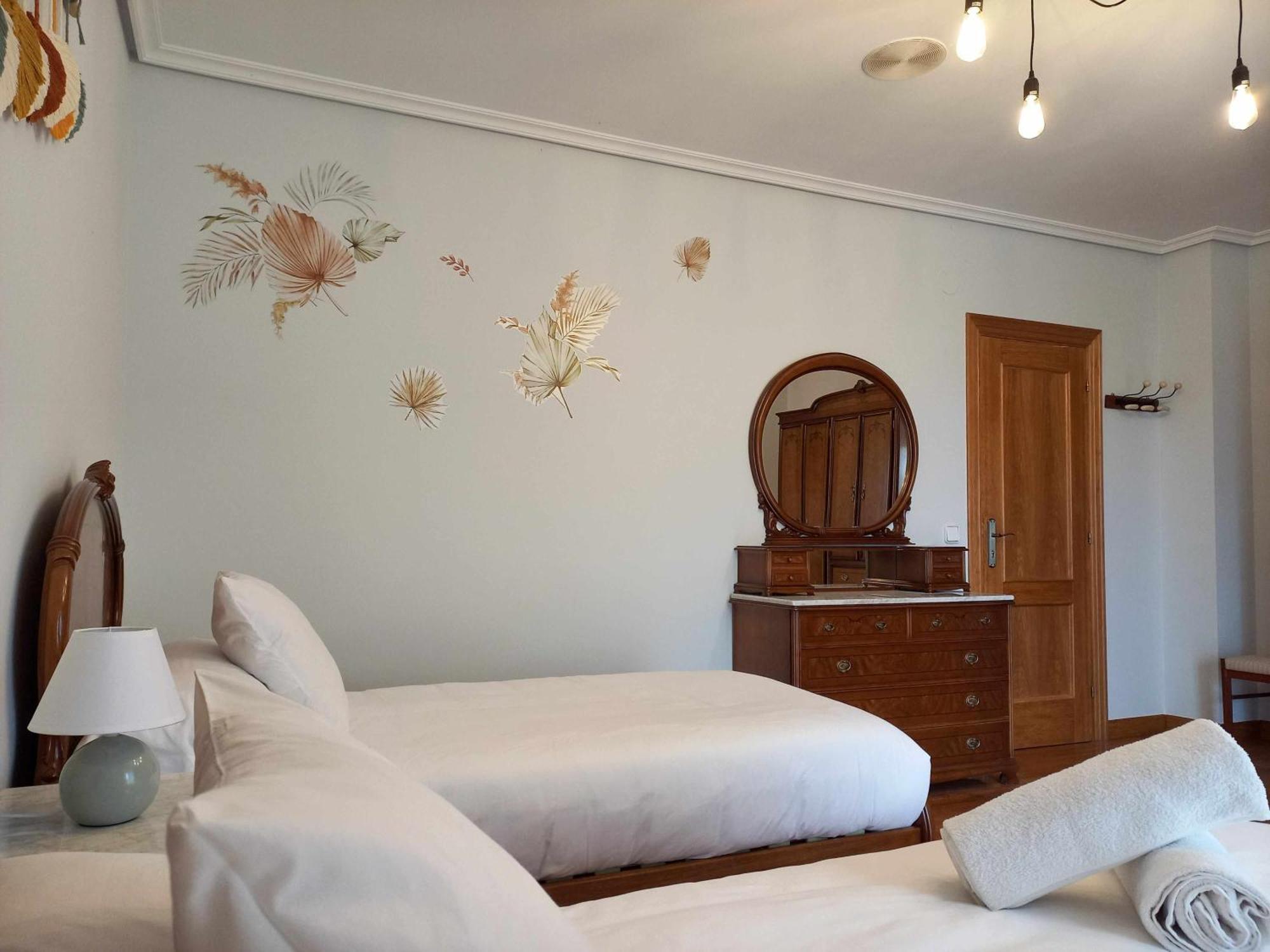 Casa Albaitar Con Piscina Y Sala De Juegos Azcona Esterno foto