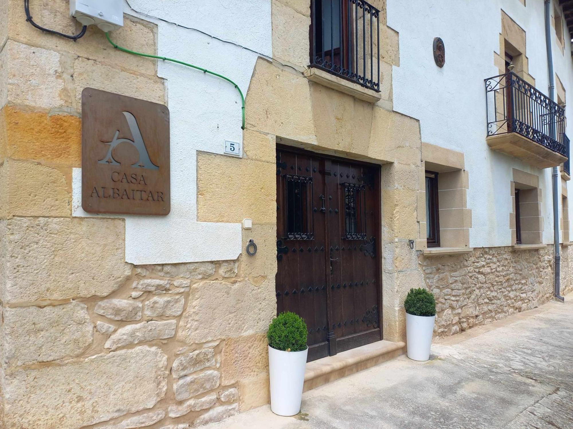 Casa Albaitar Con Piscina Y Sala De Juegos Azcona Esterno foto