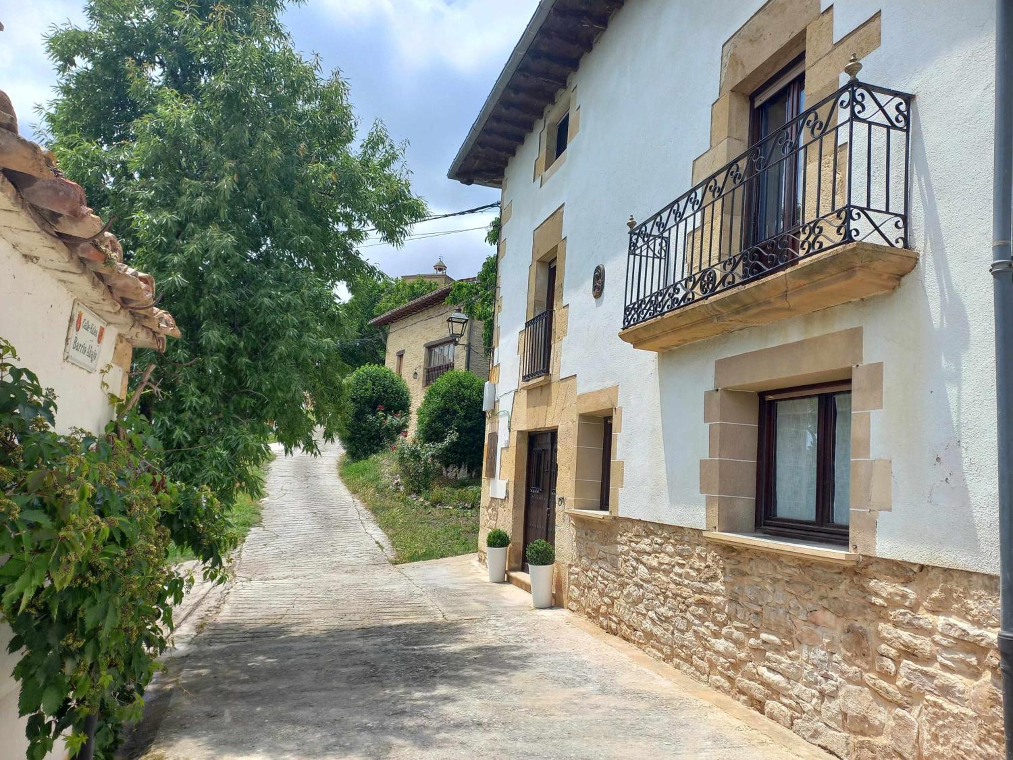 Casa Albaitar Con Piscina Y Sala De Juegos Azcona Esterno foto